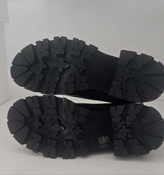 Alexander McQueen wander chelsea boots - Picture 5 of 8